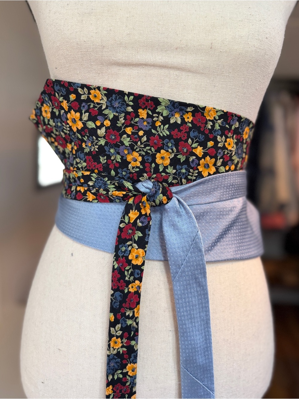Floral Black & Light Blue Wide Waist Tie Belt